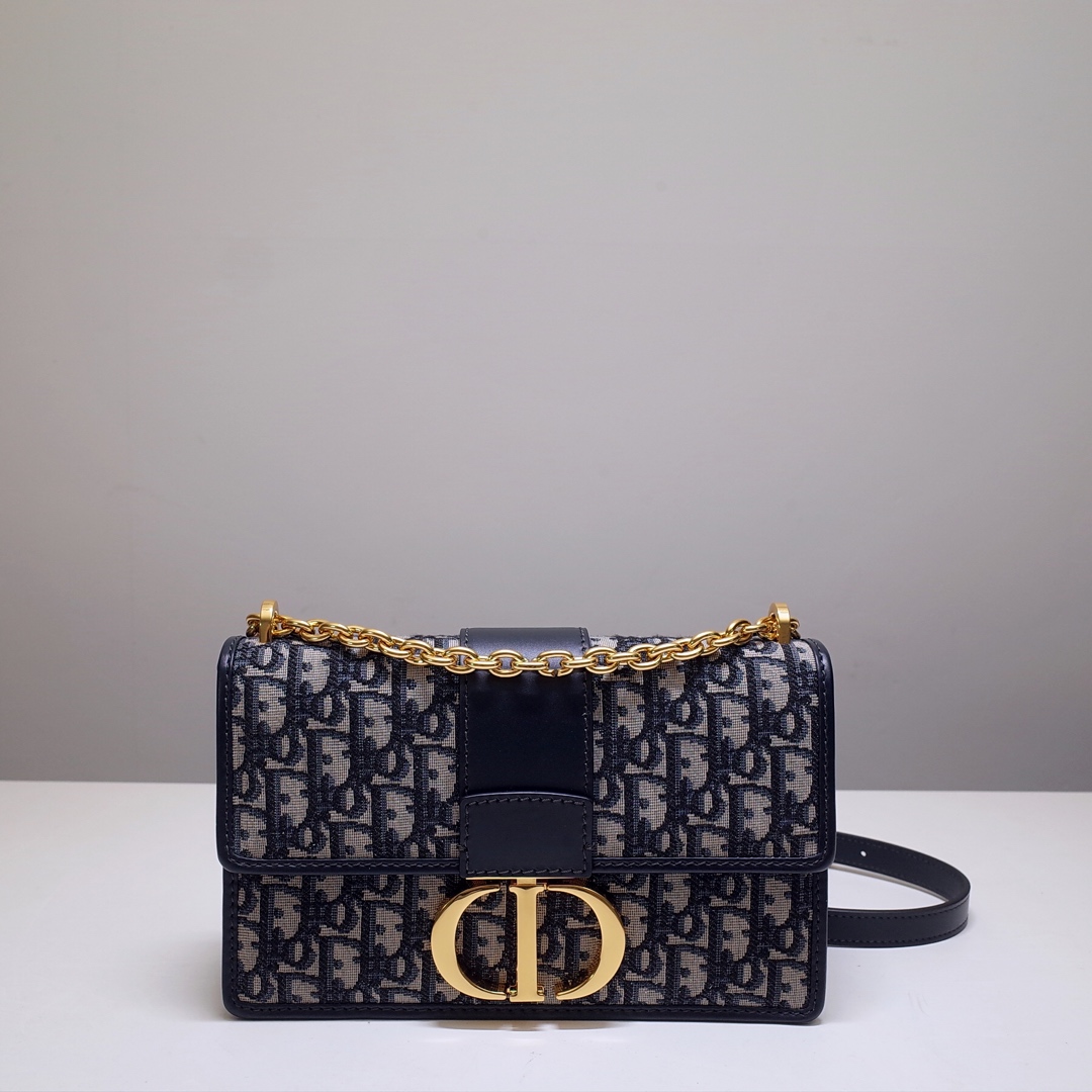 30 Montaigne Chain Bag Blue Dior Oblique Jacquard